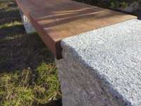 Gartenbank Sitzbank Steinbank aus Granit mit Holzauflage  