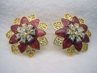 Hereare large size poinsettia earrings by Avon. They are beautiful 