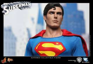 Hot Toys Superman   Superman Collectible Figure  