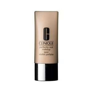  Clinique Clinique Perfectly Real Makeup   Shade 45 Beauty