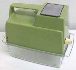 Vintage Retro Avocado Green Oster Imperial Electric Ice Crusher  