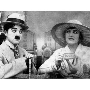  Charlie Chaplin with Edna Purviance in The Cure Stretched 