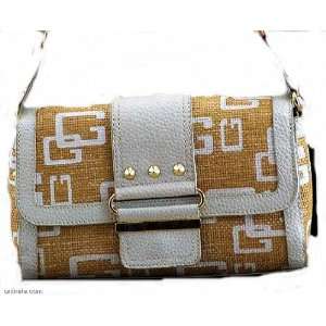   GUESS BRAND NEW %100 AUTHETIC MONOGRAM PURSE FABOLOUS 