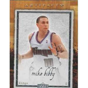  2007 08 Artifacts #82 Mike Bibby