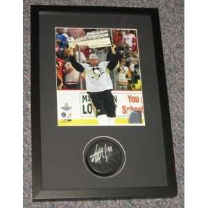  Jordan Staal Stanley Cup Signed Puck Shadowbox Jsa Sports 