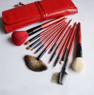 You are looking at a luxurious 12pcs pro. brush set from PUPA Italy.