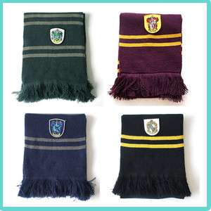 Wholesale Harry Potter Hogwarts Wool Knit Scarf With College Crest 