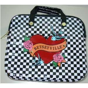  Betseyville By Betsey Johnson Computer Bag (Tatto Chic 