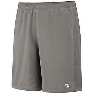 Mountain Hardwear Mens Refueler 2 in 1 Short (Spring 2011)