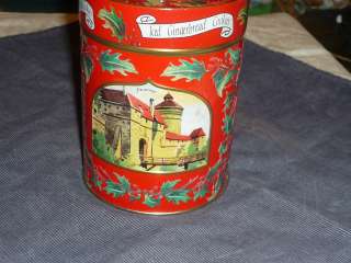 WONDERFUL 1999 MUSICAL COOKIE TIN FROM GERMANY (DECK THE HALLS) SWEET 