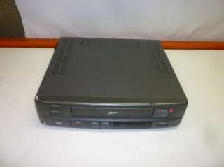 Zenith Model VRM4120 VHS Player Video Cassette Recorder  